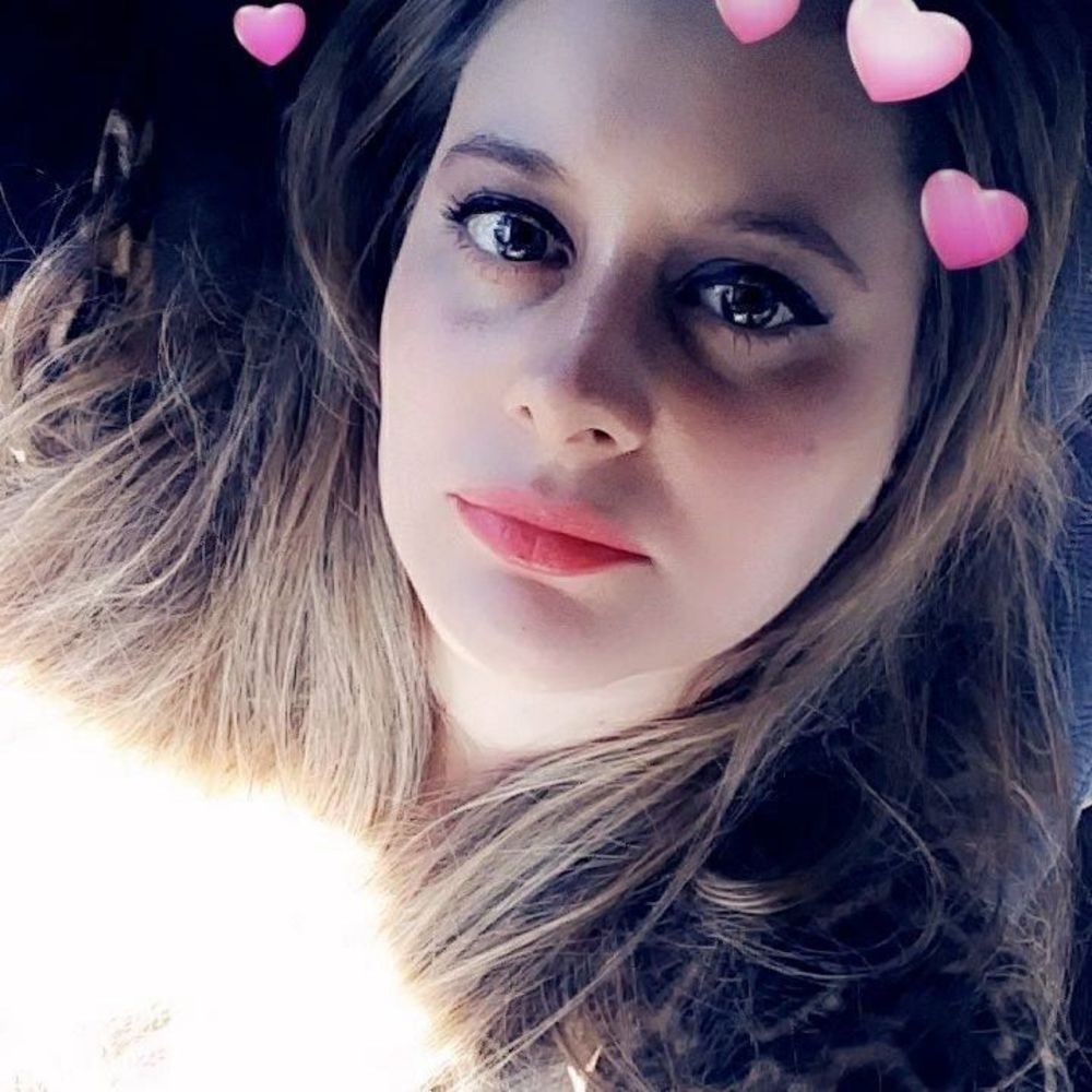 Meet your Posher, Tana